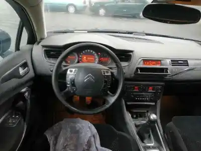 Veículo de Sucata citroen c5 berlina 2.0 hdi fap do ano 2008 alimentado rhr