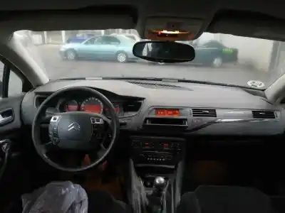 Veículo de Sucata citroen c5 berlina 2.0 hdi fap do ano 2008 alimentado rhr