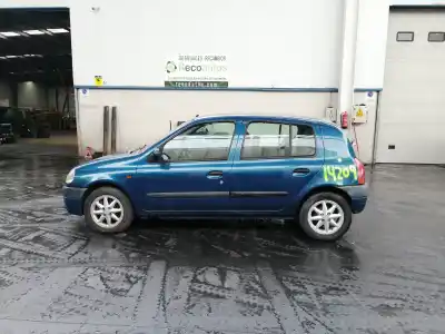 Здавання транспортного засобу renault clio ii fase i (b/cbo) 1.6 initiale (b/cbod) 90 cv / 66 kw року 2000 потужний k7m c7