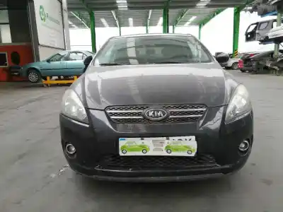 Veículo de Sucata kia cee´d 1.4 cat do ano 2011 alimentado g4fa