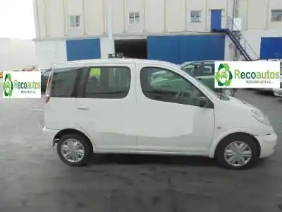 Здавання транспортного засобу toyota yaris verso (ncp2/nlp2) 1.4 d-4d linea luna року 2003 потужний 1ndtv