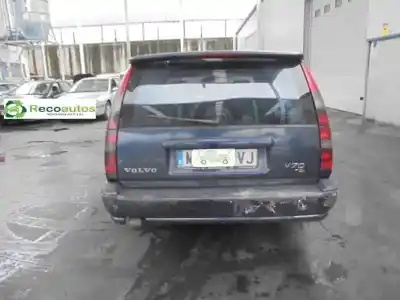 Здавання транспортного засобу volvo v70 familiar 2.4 / 2.5 (103kw / 106kw) року 1997 потужний d5252t