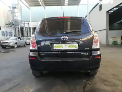 Veículo de Sucata toyota corolla verso (r1) 2.2 d-4d sport do ano 2006 alimentado 2adfhv