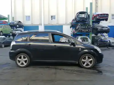 Veículo de Sucata toyota corolla verso (r1) 2.2 d-4d sport do ano 2006 alimentado 2adfhv