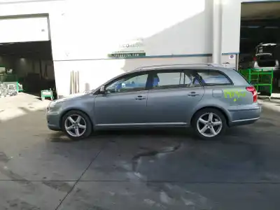 Scrapping Vehicle TOYOTA AVENSIS (_T25_) 2.2 D-4D (ADT251_) of the year 2007 powered 2AD