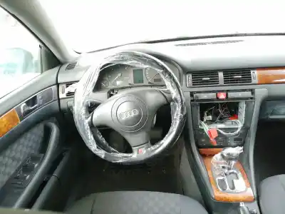 Scrapping Vehicle audi a6 c5 avant (4b5, 4b6) 2.5 tdi of the year 2000 powered ake