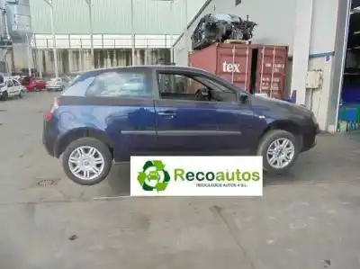 Veicolo di demolizione fiat stilo (192) 1.9 jtd cat dell'anno 2002 alimentato 192a1000