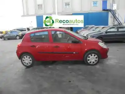 Veículo de Sucata renault clio iii 1.5 dci diesel do ano 2006 alimentado k9km768