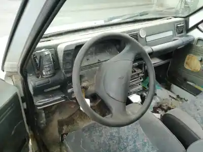 Veículo de Sucata citroen c-15 19d fam top do ano 2002 alimentado wjx