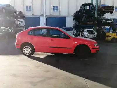 Scrapping Vehicle seat leon (1m1) 1.8 20v of the year 2000 powered agn