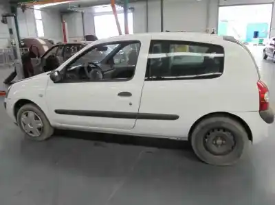Scrapping Vehicle renault clio ii fase ii (b/cb0) 1.2 16v of the year 2003 powered d4f b7