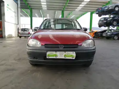 Sloopvoertuig opel corsa b 1.4 cat (2h6) van het jaar 1993 aangedreven c14nz