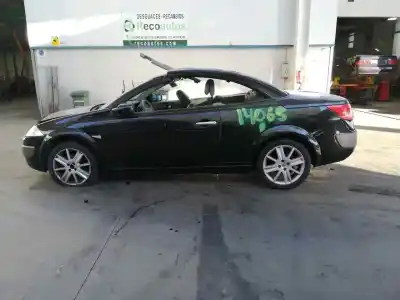 Veicolo di demolizione RENAULT MEGANE II COUPÉ-CABRIOLET (EM0/1_) 2.0 dell'anno 2004 alimentato F4RZ770