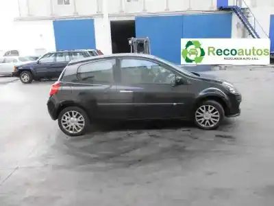 Veículo de Sucata renault clio iii 1.5 dci diesel cat do ano 2007 alimentado k9ks7552