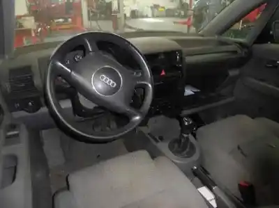 Здавання транспортного засобу audi a2 (8z) 1.4 року 2001 потужний amf