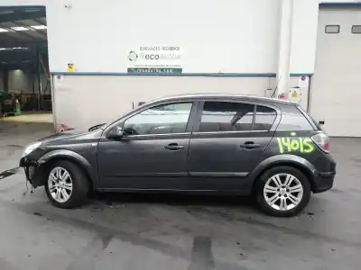 Veicolo di demolizione OPEL ASTRA H SEDÁN (A04) 1.7 CDTi (L69) dell'anno 2009 alimentato Z17DTR