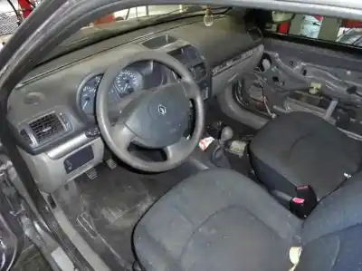 Утилизация автомобиля renault clio ii fase ii (b/cb0) 1.9 dti diesel 80 cv / 59 kw года 2002 питание f9qr782