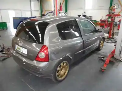 Утилизация автомобиля renault clio ii fase ii (b/cb0) 1.9 dti diesel 80 cv / 59 kw года 2002 питание f9qr782