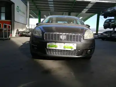 Veículo de Sucata fiat linea (323_, 110_) 1.3 d multijet (323axb11, 323axb1a) do ano 2009 alimentado 199a3000
