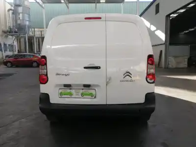Veículo de Sucata citroen berlingo xtr 1.6 hdi 92 do ano 2014 alimentado 9h06