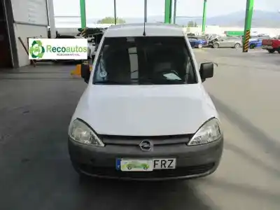 Veículo de Sucata opel combo tour 1.3 cdti 16v do ano 2007 alimentado z13dt