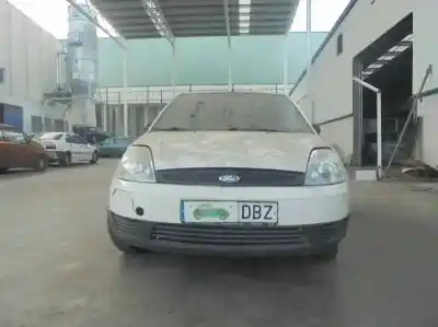 Veículo de Sucata ford fiesta (cbk) 1.4 tdci cat do ano 2003 alimentado f6ja