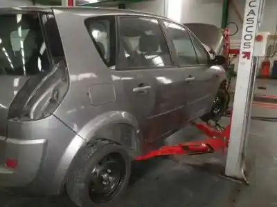 Veículo de Sucata renault scénic ii (jm0/1_) 1.9 dci (jm0g, jm12, jm1g, jm2c) do ano 2003 alimentado f9qd8