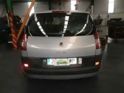 Veículo de Sucata renault scenic ii confort authentique do ano 2004 alimentado k9kd7