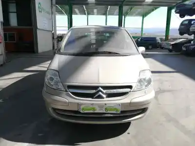 Vehicul casat citroen c8 2.2 hdi 16v premier ii al anului 2005 alimentat 4hw