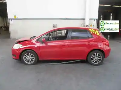 Здавання транспортного засобу TOYOTA AURIS 1.3 16V CAT року 2009 потужний G 1NR