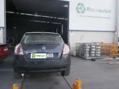 Veículo de Sucata fiat stilo (192) 1.9 jtd cat do ano 2004 alimentado 192a1000