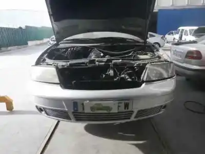 Veicolo di demolizione audi a6 berlina (4b2) 2.5 tdi dell'anno 2001 alimentato ake