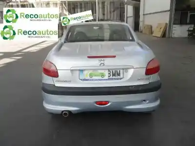 Veículo de Sucata peugeot 206 cc cc do ano 2001 alimentado nfu