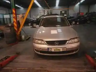Scrapping Vehicle OPEL VECTRA C (Z02) 2.2 DTI 16V (F69) of the year 2000 powered Y22DTR