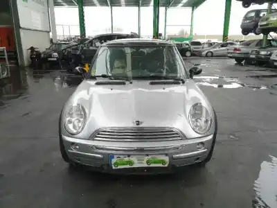 Scrapping Vehicle mini mini (r50, r53) cooper of the year 2002 powered w10b16a