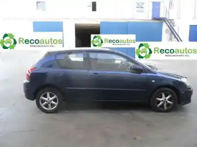 Scrapping Vehicle toyota corolla (_e12_) 2.0 d-4d (cde120r_ cde120l_) of the year 2004 powered 1cdftv