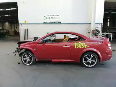 Veicolo di demolizione RENAULT MEGANE II COUPÉ-CABRIOLET (EM0/1_) 1.6 16V dell'anno 2005 alimentato K4MD812