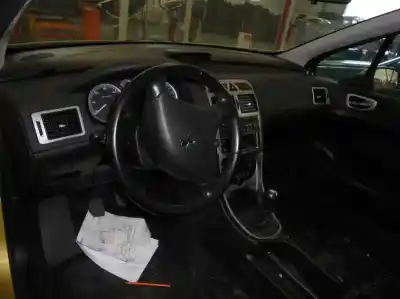 Scrapping Vehicle peugeot 307 break / sw (s1) sw of the year 2003 powered rhs