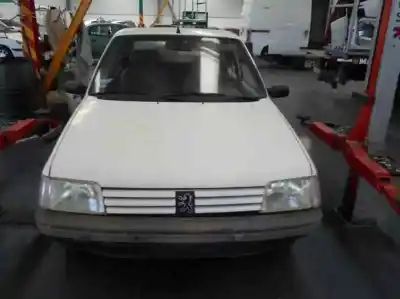 Здавання транспортного засобу PEUGEOT 205 JUNIOR 205 1.1 року 1992 потужний G-H1A