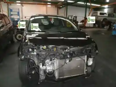 Veicolo di demolizione renault clio iii expression dell'anno 2010 alimentato d4f d7