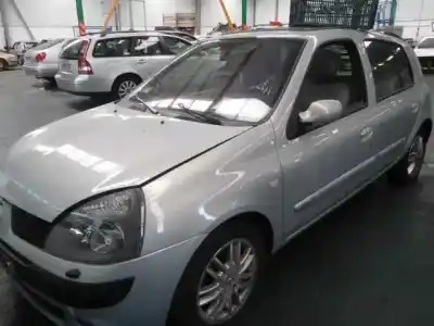 Здавання транспортного засобу renault clio ii fase ii (b/cb0) 1.6 16v року 2004 потужний k4mb745