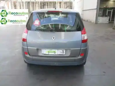 Veículo de Sucata renault scenic ii 1.5 dci diesel do ano 2006 alimentado k9kp732