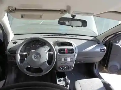 Veículo de Sucata opel corsa c 1.7 16v cdti do ano 2004 alimentado z17dth