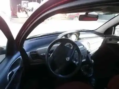 Здавання транспортного засобу lancia ypsilon (101) 1.3 16v multijet argento року 2003 потужний 188a9000