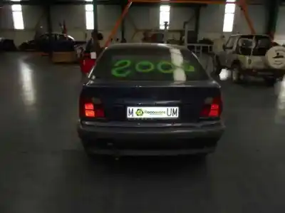 Veicolo di demolizione bmw serie 3 compacto (e36) 1.6 cat dell'anno 1997 alimentato 164e2