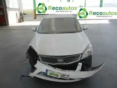Здавання транспортного засобу kia cee´d 1.6 crdi cat року 2011 потужний d4fb -5pl