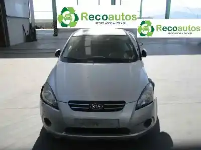 Veículo de Sucata kia pro cee´d (ed) 1.6 crdi 90 do ano 2009 alimentado d/d4fb-w