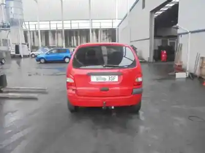 Veicolo di demolizione renault megane i scenic (ja0) 1.4 cat dell'anno 2002 alimentato g/k4j c7