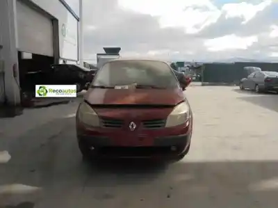 Veículo de Sucata renault scenic ii grand confort expression do ano 2004 alimentado k4m t7