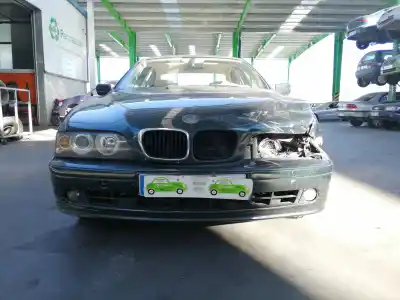 Veículo de Sucata bmw serie 5 berlina (e39) 2.2 24v cat do ano 2001 alimentado 226s1